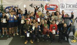 Jaunuosius sunkiaatlečius aplankė Kalėdų senelis