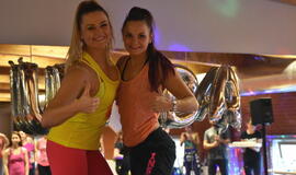 Klaipėdietės žiemą pasitiko zumbos ritmais