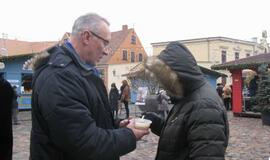 Prieškalėdinis susibūrimas vaišintis žuviene