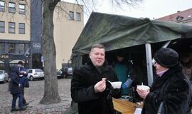 Prieškalėdinis susibūrimas vaišintis žuviene