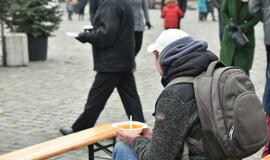 Maltiečiai Teatro aikštėje kvietė gerumo sriubos