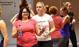 Klaipėdietės žiemą pasitiko zumbos ritmais