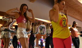 Klaipėdietės žiemą pasitiko zumbos ritmais