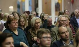 Jaunimui įteiktos “Auksinės lemputės”