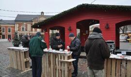 Prieškalėdinis susibūrimas vaišintis žuviene