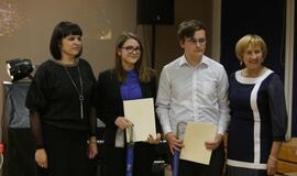 Jaunimui įteiktos “Auksinės lemputės”