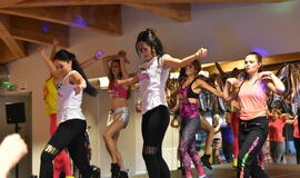 Klaipėdietės žiemą pasitiko zumbos ritmais