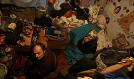 Policijai išlaužus duris, buvusi pedagogė pareigūnus nusprendė pamokyti