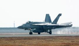 Prie Japonijos krantų susidūrė du JAV karo lėktuvai, šeši kariai laikomi dingusiais