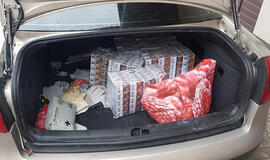 Vežė 1000 pakelių - mokės tūkstantinę baudą