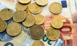 Kultūros ir socialinių darbuotojų algos kils 15 proc.