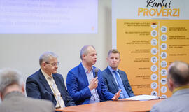 Liberalų užmojis - klaipėdiečius persodinti ant dviračių