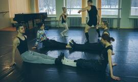 Dinozaurai iš Marso primins tikrąsias vertybes