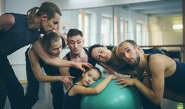 Dinozaurai iš Marso primins tikrąsias vertybes