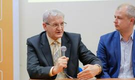 Liberalų užmojis - klaipėdiečius persodinti ant dviračių