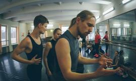 Dinozaurai iš Marso primins tikrąsias vertybes