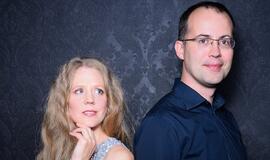 „Prisiminimai“ su fortepijoniniu duetu „Baltas garsas“