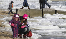 Šeimos bijo būti sumedžiotos