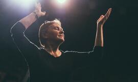 Senjorams - galimybė dalyvauti tarptautiniame šiuolaikinio šokio ir violončelių muzikos projekte