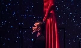 Publikos įvertintas spektaklis "Meilė" žengia į Klaipėdą