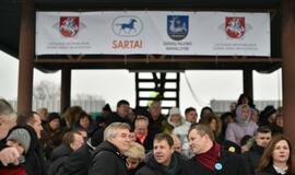 Finišavo tradicinės ristūnų žirgų lenktynės „Sartai 2019“