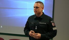 Atvirų durų diena policijoje vėl sukvietė būrius moksleivių