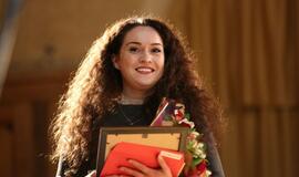 Teatralai gaudė pirmąją bangą