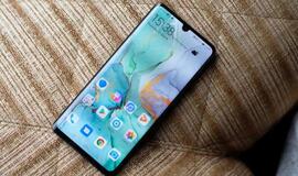 Naujieji „Huawei P30“ ir „Huawei P30 Pro“ jau čia: 5 priežastys nusiimti prieš juos kepurę