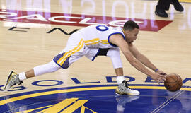 NBA čempionai „Golden State Warriors“ pralaimėjo „Clippers“ krepšininkams