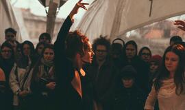 Feminizmo ir egzistencializmo paieškos teatre