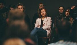 Feminizmo ir egzistencializmo paieškos teatre