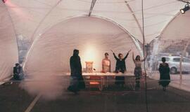 Feminizmo ir egzistencializmo paieškos teatre