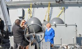 Nato laivų lankytojai