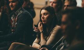 Feminizmo ir egzistencializmo paieškos teatre