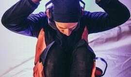 Feminizmo ir egzistencializmo paieškos teatre