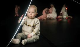 Šokio spektaklis kūdikiams