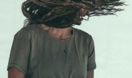 Feminizmo ir egzistencializmo paieškos teatre