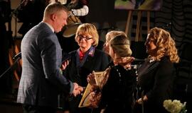 Išdalinti karalienės Luizės medaliai