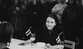 Feminizmo ir egzistencializmo paieškos teatre