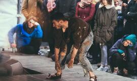 Feminizmo ir egzistencializmo paieškos teatre