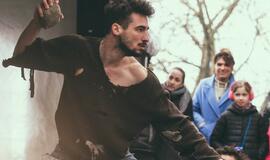 Feminizmo ir egzistencializmo paieškos teatre