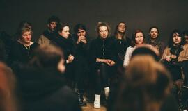 Feminizmo ir egzistencializmo paieškos teatre