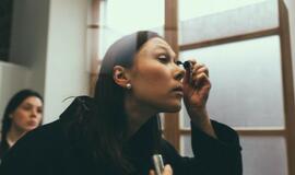 Feminizmo ir egzistencializmo paieškos teatre