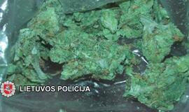 Klaipėdoje platino kanapes, heroiną, kokainą