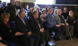 Išdalinti karalienės Luizės medaliai