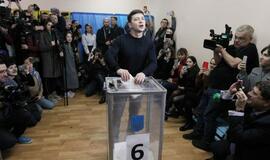 Ukrainos prezidento rinkimuose pirmauja V.Zelenskis