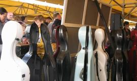 Koncertas Senajame turguje