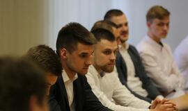 Meras pasveikino Lietuvos rankinio lygos čempionus