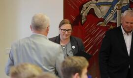 Meras pasveikino Lietuvos rankinio lygos čempionus