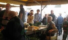 Koncertas Senajame turguje